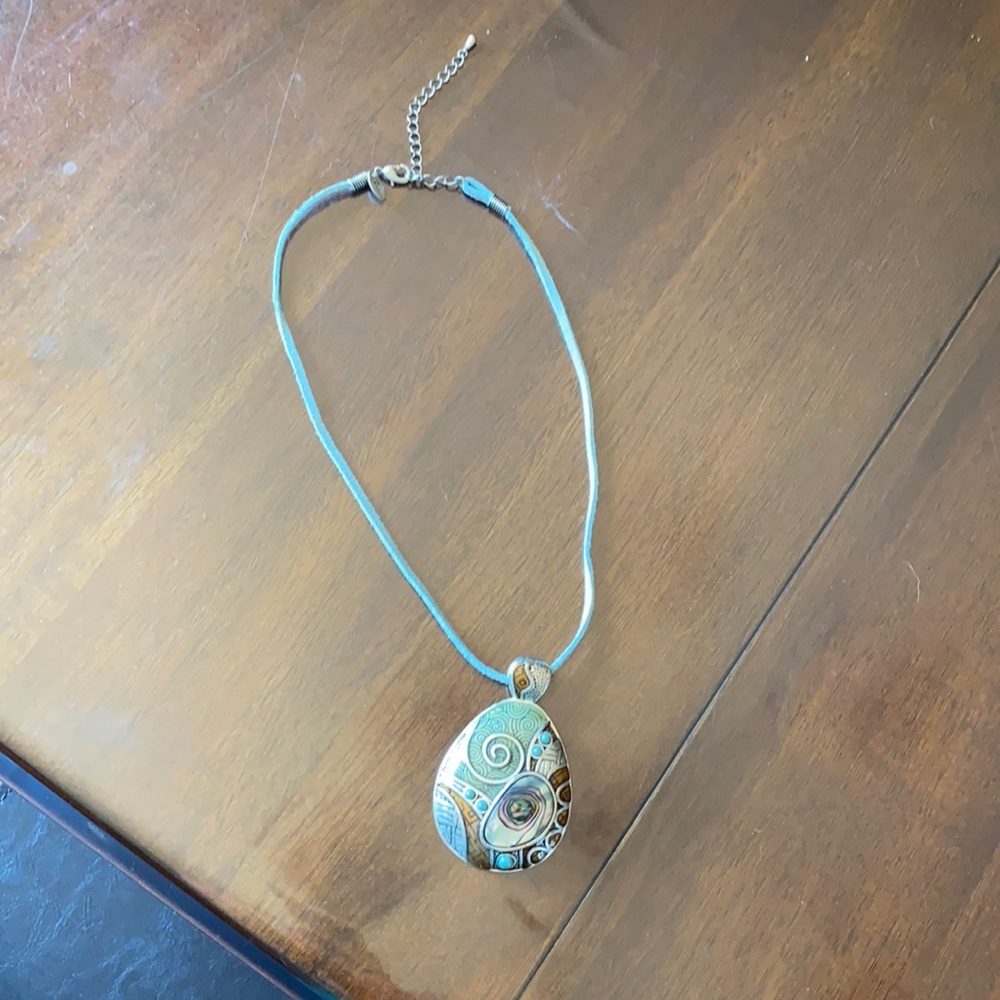 Blue leather necklace with pendant